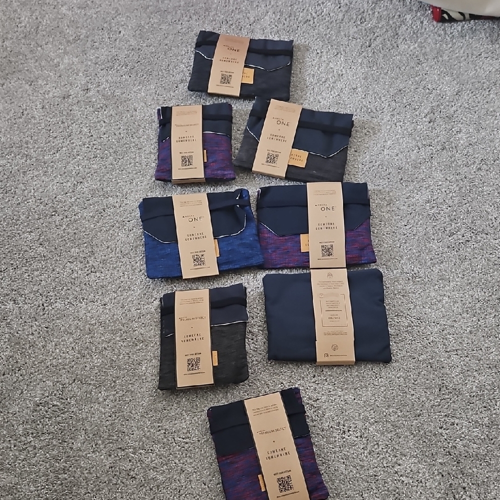 Delta Black and Gray Travel Pouch.can Sell 1 Or How Many You Want